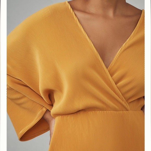 NWT By Anthropologie Plisse V-Neck Wrap Midi xxs petite - Picture 5 of 9